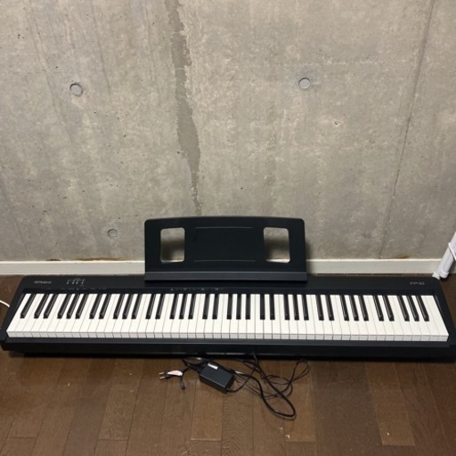 【極美品】ローランド ROLAND FP-10 BK 電子ピアノ ポータブルピアノ ほぼ未使用