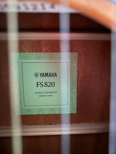 ヤマハ　アコースティックギター　 FS820