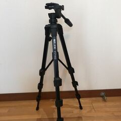 【特別価格】SLIK F740カメラ三脚　１