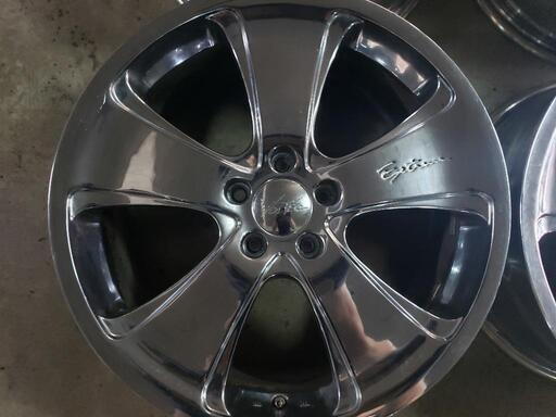 19インチ アルミホイール 8J +45 インターミラノ ボルテック  