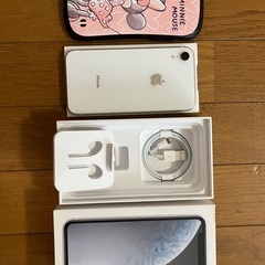 ★★★ iPhone XR 64GB ifaceケース付き ★★★