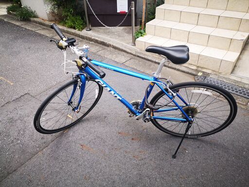 自転車: GIANT ESCAPE R3　ブルー