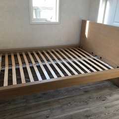 IKEA ダブルベッド