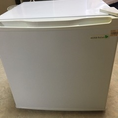 小型　冷蔵庫　2018年製　可動品
