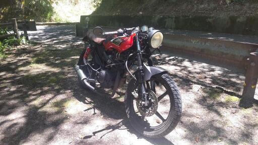 ybr125 カフェレーサー　カスタム　ほぼ決まりました