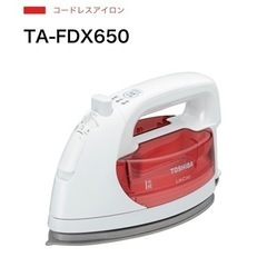 【新品未開封】アイロン　TOSHIBA TA-FDX650ピンク