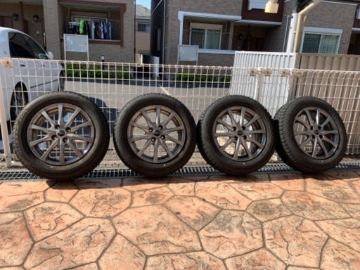 12インチ4J+45 スチールホイール & BLIZZAK VL10 145R12 スタッドレス