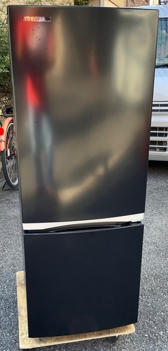 【RKGRE-181】特価！東芝/153L 2ドア冷凍冷蔵庫/GR-S15BS(K)/中古品/2021年製/当社より近隣無料配達！