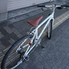 WEEKENDBIKES[ウィークエンドバイク]26吋 クロスバイク アルミ/7speed/ホワイト