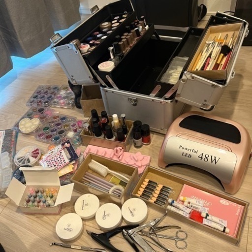 【box付き】ジェルネイルセット4万円相当！スカルプやLED、パーツなど