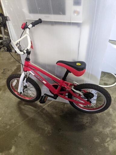 フェラーリ Ferrari 　子供用自転車　16インチ　補助なし幼児用自転車 レッド