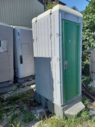 【洗浄済み】仮設トイレ(汲み取り式)状態は良いです。