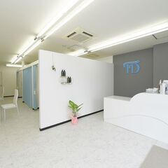 〈大垣に新しくOPEN／オープニングスタッフ募集〉未経験でも活躍...