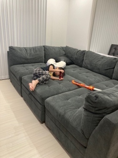 コストコ大型ソファ (ぎん) 前橋のソファ《3人掛けソファ》の中古  