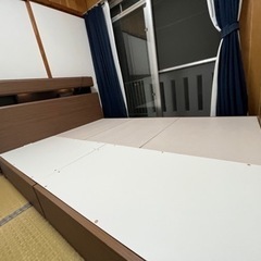 ニトリのダブルベッドフレーム