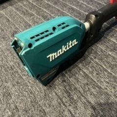 【Makita】刈り払い機（美品）