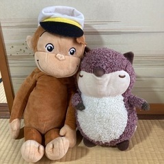 おさるのジョージと、ハリネズミ