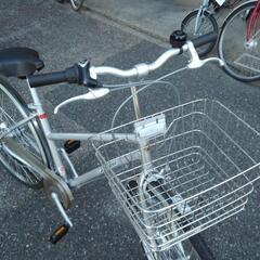 中古自転車２６２２　前後タイヤ新品！ブリヂストン　アルベルト　（約１６年前のモデルです）　２７インチ　３段ギヤ　LEDオートライト　アルミフレーム　ベルト駆動　