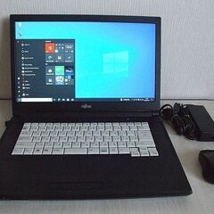 高速大容量SSD480GB搭載 2016年 フルHD 第六世代 Corei7-6600U 8GB 富士通