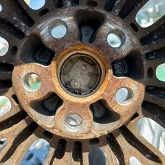 クラウ純正タイヤ付きホイール