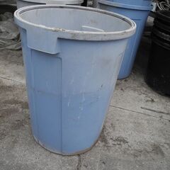 高松 丸形ペール容器 ９０L ゴミ入れ 植木 貯水 タンク 水草 水槽 カバー 中古品