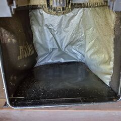 マキタ 充電式芝刈機 MLM432DPG2 2回だけ使用しました