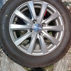 175/65r15　スタッドレス　ほぼ新品数ヵ月のみ