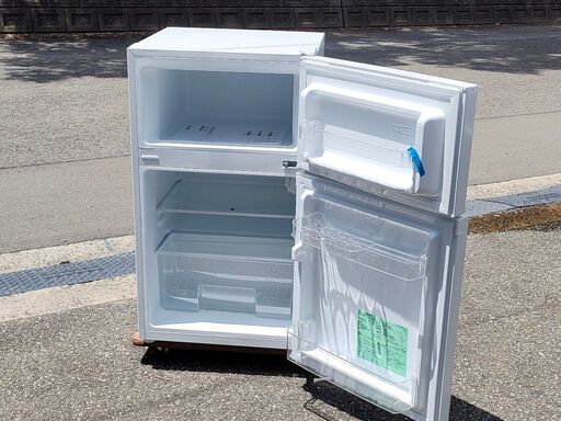 格安【2022年製】ノンフロン冷凍冷蔵庫 PRC-B092D-W 87L