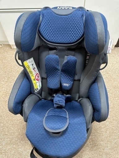 Aprica チャイルドシート