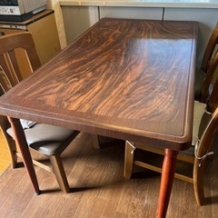 食卓テーブル・椅子4脚