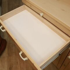 486)大川家具 キッチンボード W112cm チェッカーガラス ナチュラル フレンチ カントリー調 食器棚 参考価格95,000円