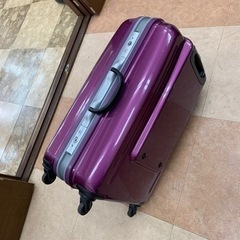 スーツケース　傷あり
