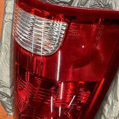 ダッジラム　リア　テールランプ　RAM　1500　SLT　BIG　HORN　2009～2012年モデル