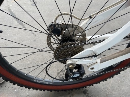 自転車マウンテンバイク DHR-8 ダウンヒル ホットリチ 整備済・美品車 