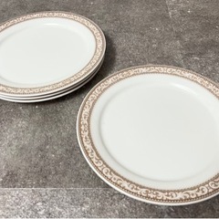 美品 NARUMI bone china 唐草模様 プレート 2...