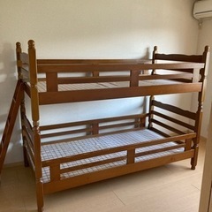 【至急‼️25日まで】木製2段ベッド　メーカー不明　背板に汚れあり