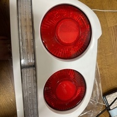 ER/HR34 4ドア LEDテール カバー付きデリカD:5 左ヘッドライト