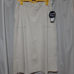 ⭕(95)タグ付き新品未使用　XLサイズ　デニムスカート
