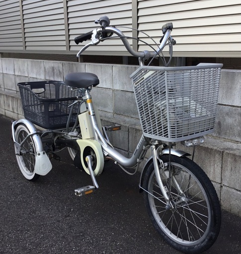 整備・良品＞ブリヂストン・電動三輪車・アシスタワゴン 内装3段変速