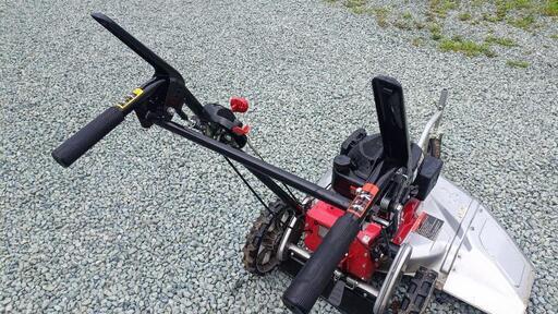 ハイガー産業　自走式草刈り機　ロータリーモア