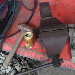 交渉中 鉄 DIY アンビル 卓上ボール盤 高速切断機  グライダー 万力 大 小 ハンマー コードリール