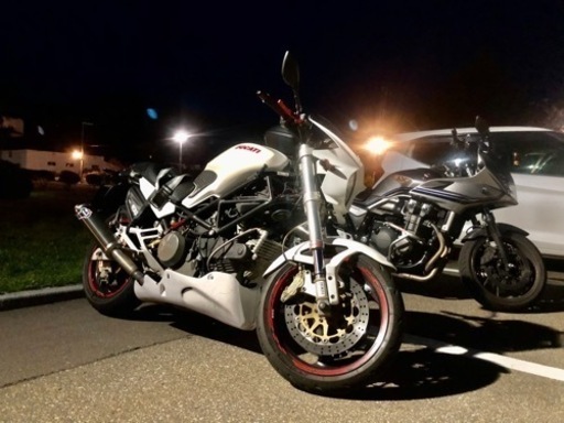 ドゥカティ モンスター750 空冷キャブ