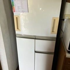 冷凍冷蔵庫左右両開き　30日で締め切ります。