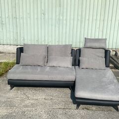 宇都宮でオシャレな家具を探すなら『オトワリバース！』カウチソファ 