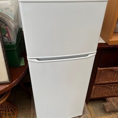 ハイアール　白　冷蔵庫　美品　無料配達