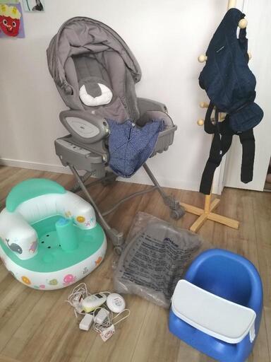 【美品】電動ハイローチェア＆抱っこ紐＆ベビーモニター（おまけ付）