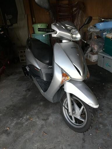 ホンダＬＥＡＤ110
