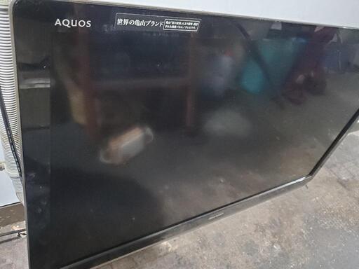 SHARP AQUOS 46型液晶テレビ 壁掛け金具付き