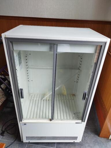 サンデン　冷蔵ショーケース　１３７L　飲食店　　VRS-68XE
