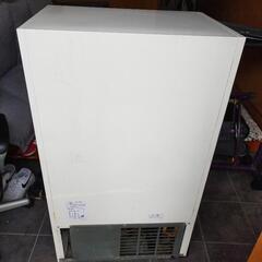 サンデン　冷蔵ショーケース　１３７L　飲食店　　VRS-68XE